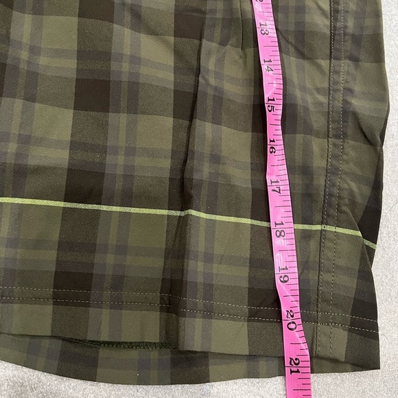 [36]Lululemon Kahuna Plaid Green and Brown Shorts - Picture 5 of 9